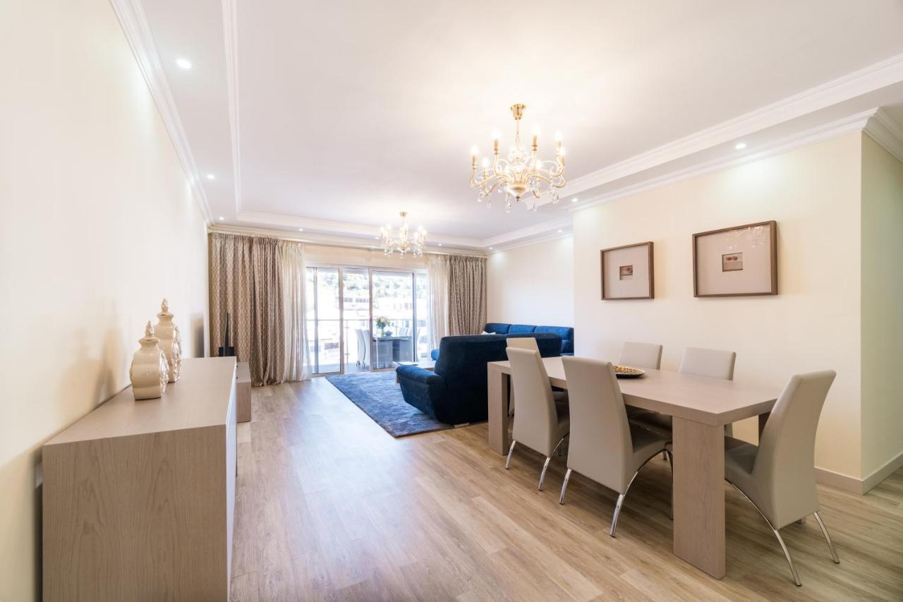 Historical City Center Penthouse Albufeira Bagian luar foto